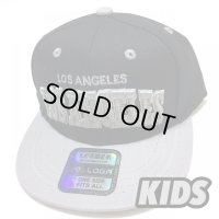 KIDS Los Angeles snapback cap ブラック/グレー