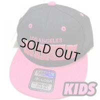 KIDS Los Angeles snapback cap ブラック/ピンク