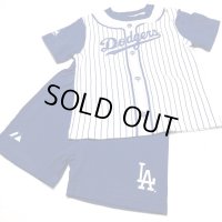 Majestic社製 LA Dodgers baby set up