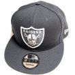 画像1: NEWERA OAKLAND RAIDERS Snapback cap チャコール (1)