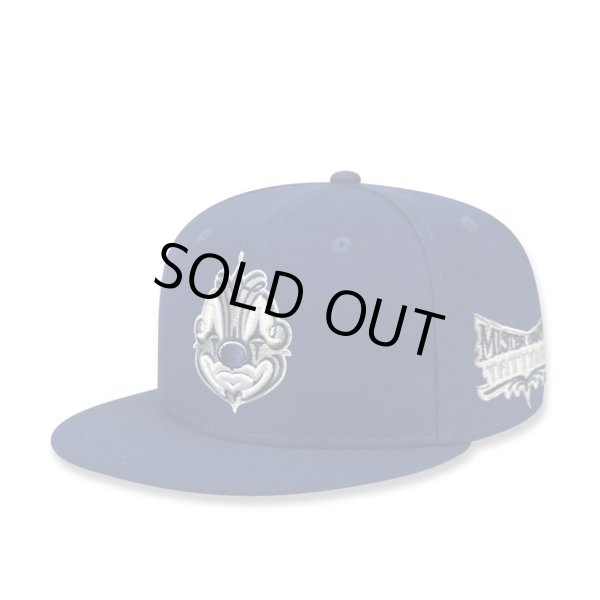 画像1: MISTER CARTOON Script Crown Snapback Cap NAVY (1)